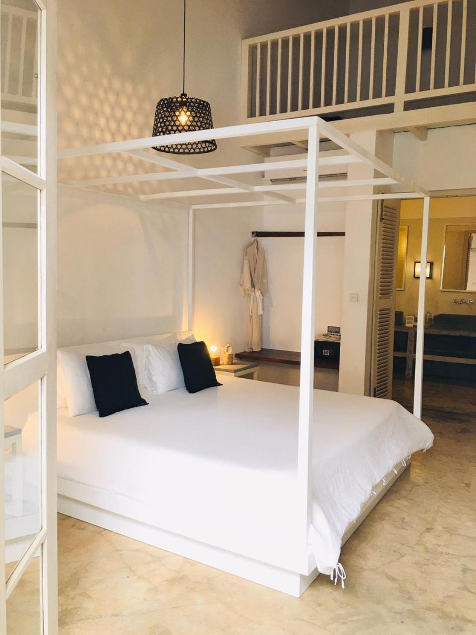 Arabella On Boossa Hotel Bagian luar foto