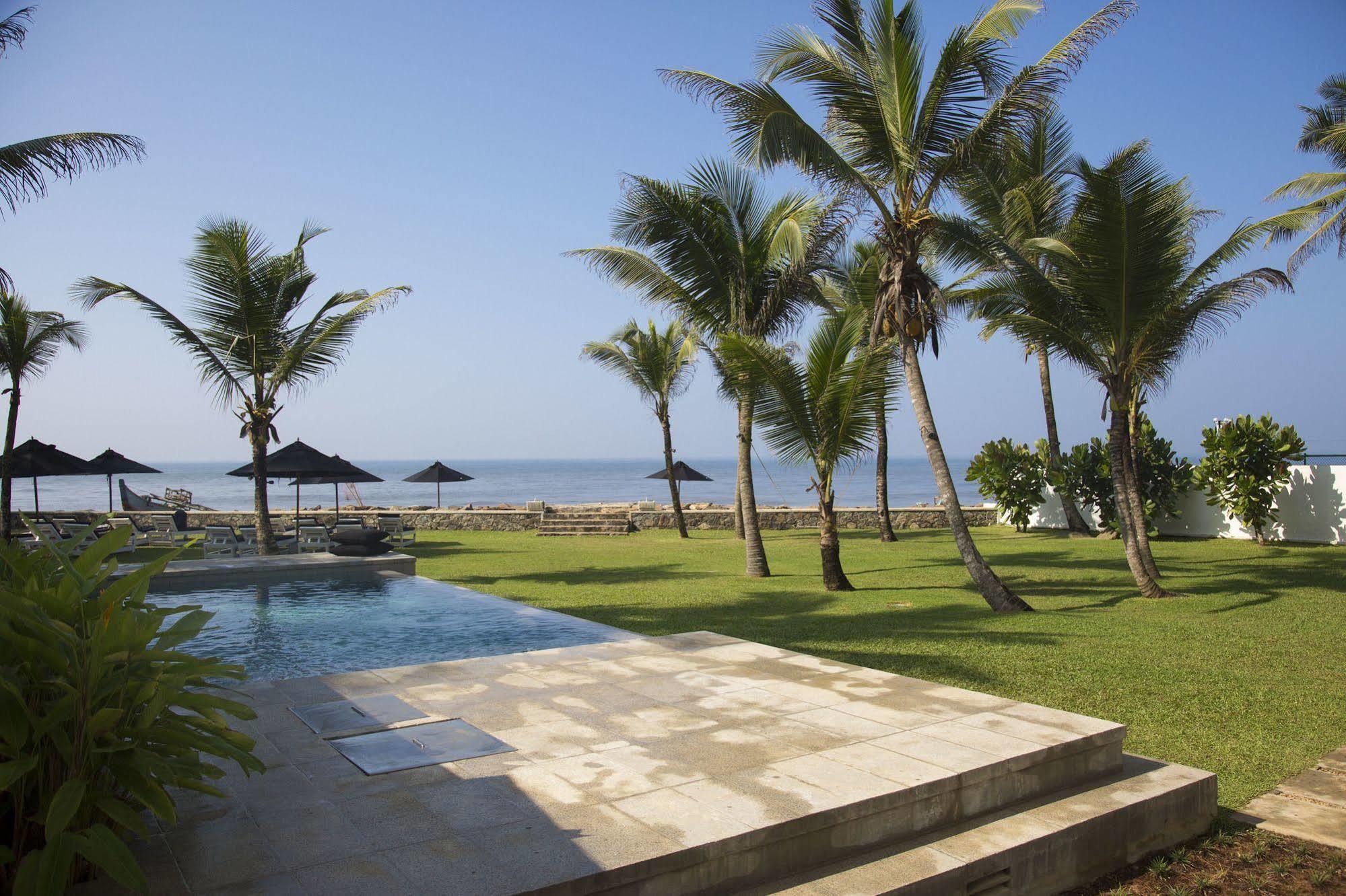 Arabella On Boossa Hotel Bagian luar foto